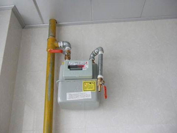 燃气表可以自己卸下来吗,更换燃气表消隐患