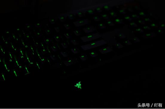 雷蛇黑寡妇蜘蛛幻彩v2,雷蛇黑寡妇v2黄轴