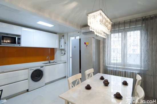 冰箱生锈导致门关不紧怎么办,四开门冰箱的门关不紧怎么办