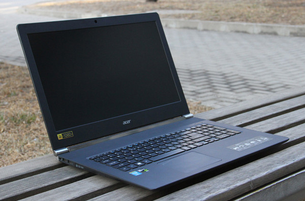 8000元电脑和笔记本,8000元笔记本vs8000元台式机