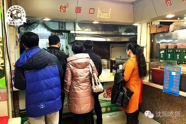 一碗老汤牛肉面两个鸡蛋,老汤豆腐面