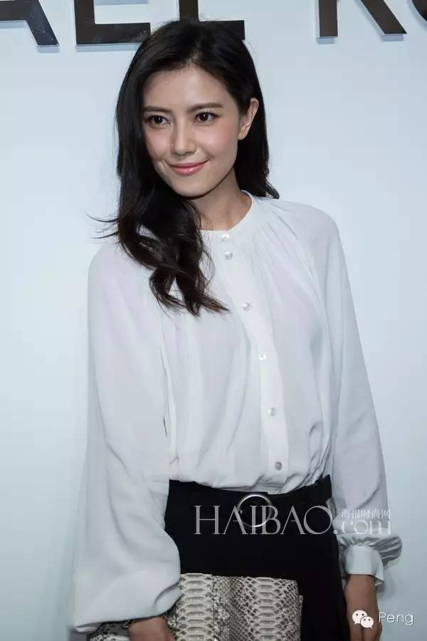 高圆圆被杂志小编黑了!看了照片我的嫉妒心好多了。。