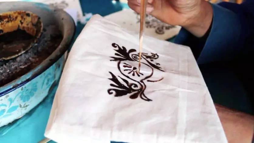 蜡染非遗研学旅行案例分析,蜡染工艺研学游攻略