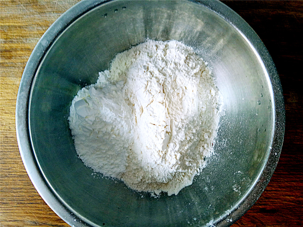 家庭版懒人面皮制作方法,陕北洗面纯手工面皮做法大全