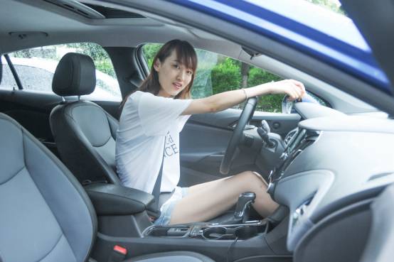 科鲁兹和思域比赛,23款科鲁兹和思域