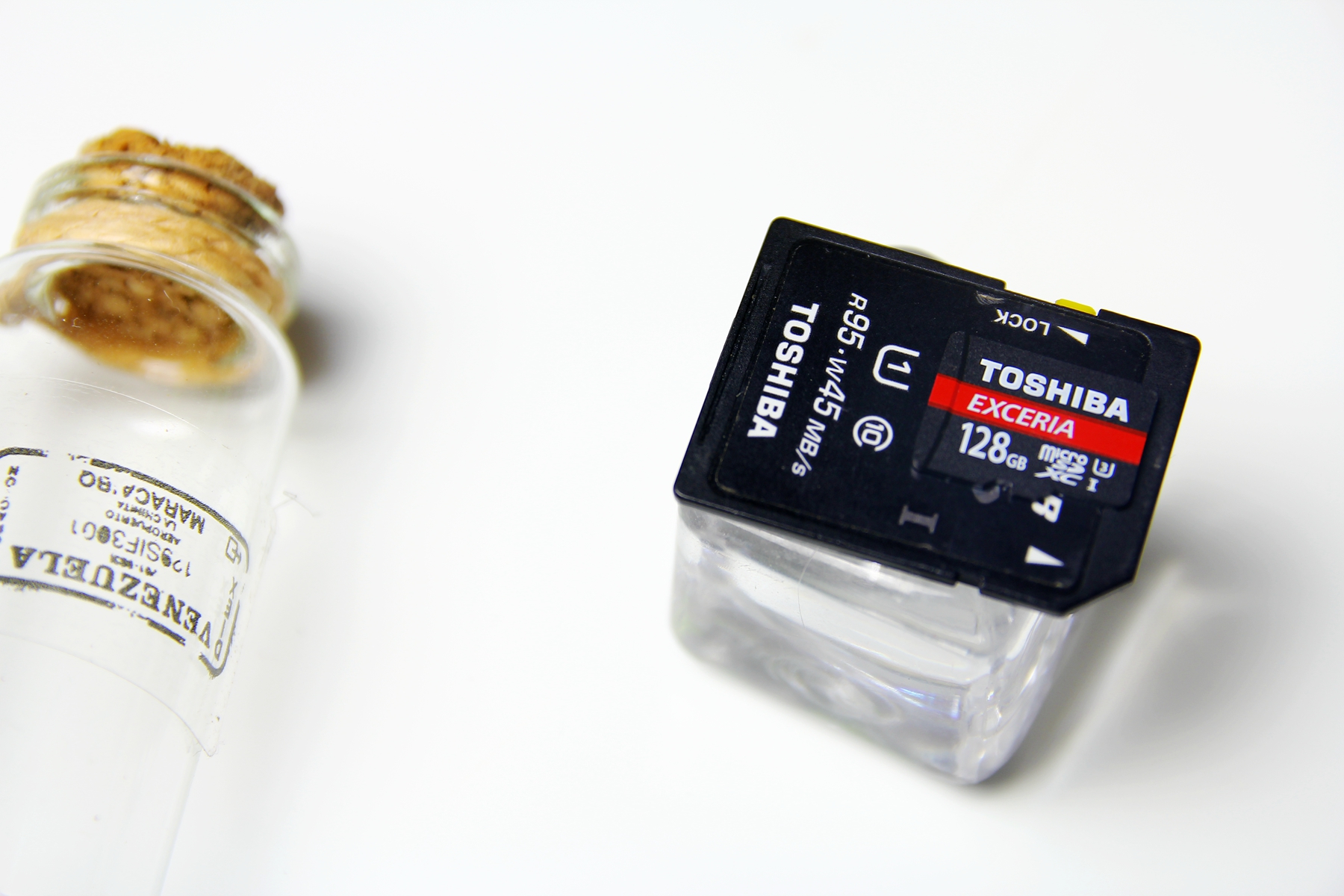 比SD快且更便宜东芝M302128GBTF卡值得入手否？