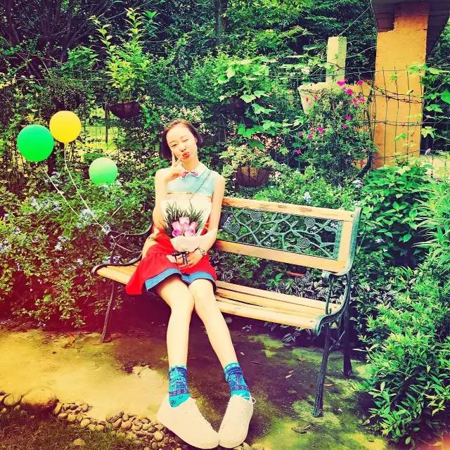 这家三位女掌门人的花店，席卷了成都时尚圈和文艺圈