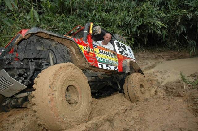 越野车配置越简单越好,买越野车不玩越野