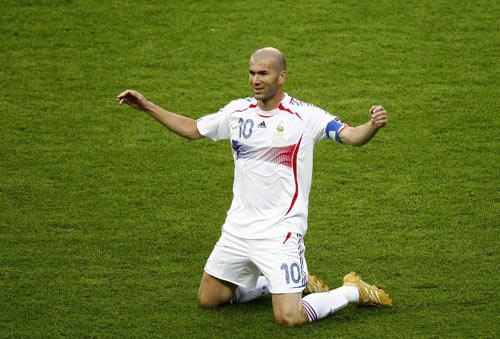 切尔西欧冠大比分碾压对手,切尔西横扫西甲球队