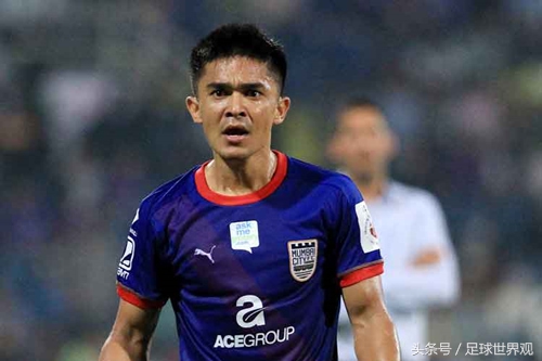 这个33岁的藏族人至今还是印度足球头号球星