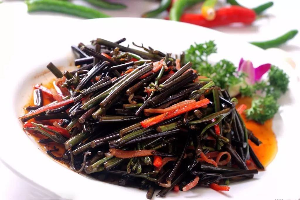 安徽黄山特色美食年糕,黄山西格玛腊味美食