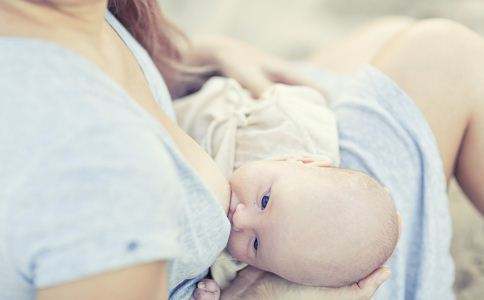 新生儿吃完奶打嗝怎么缓解,吃完奶老是打嗝怎么缓解