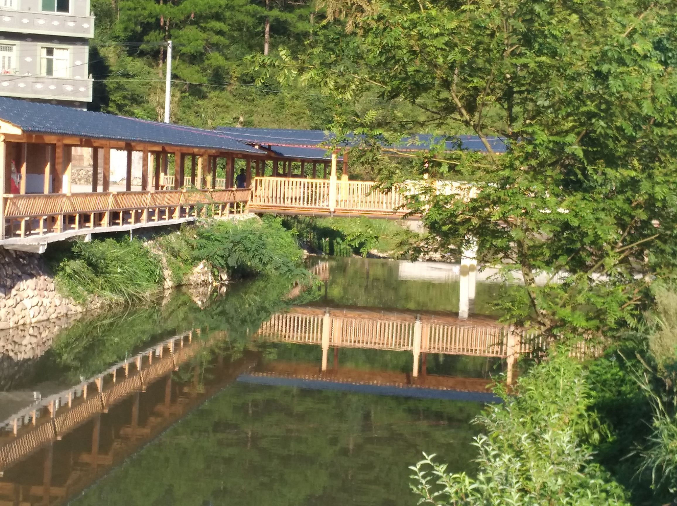 情人谷里有情人吗,情人谷相遇