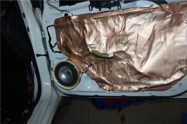 又一力作日产骐达车友热爱汽车音响佛山车音匠义不容辞圆其音乐梦