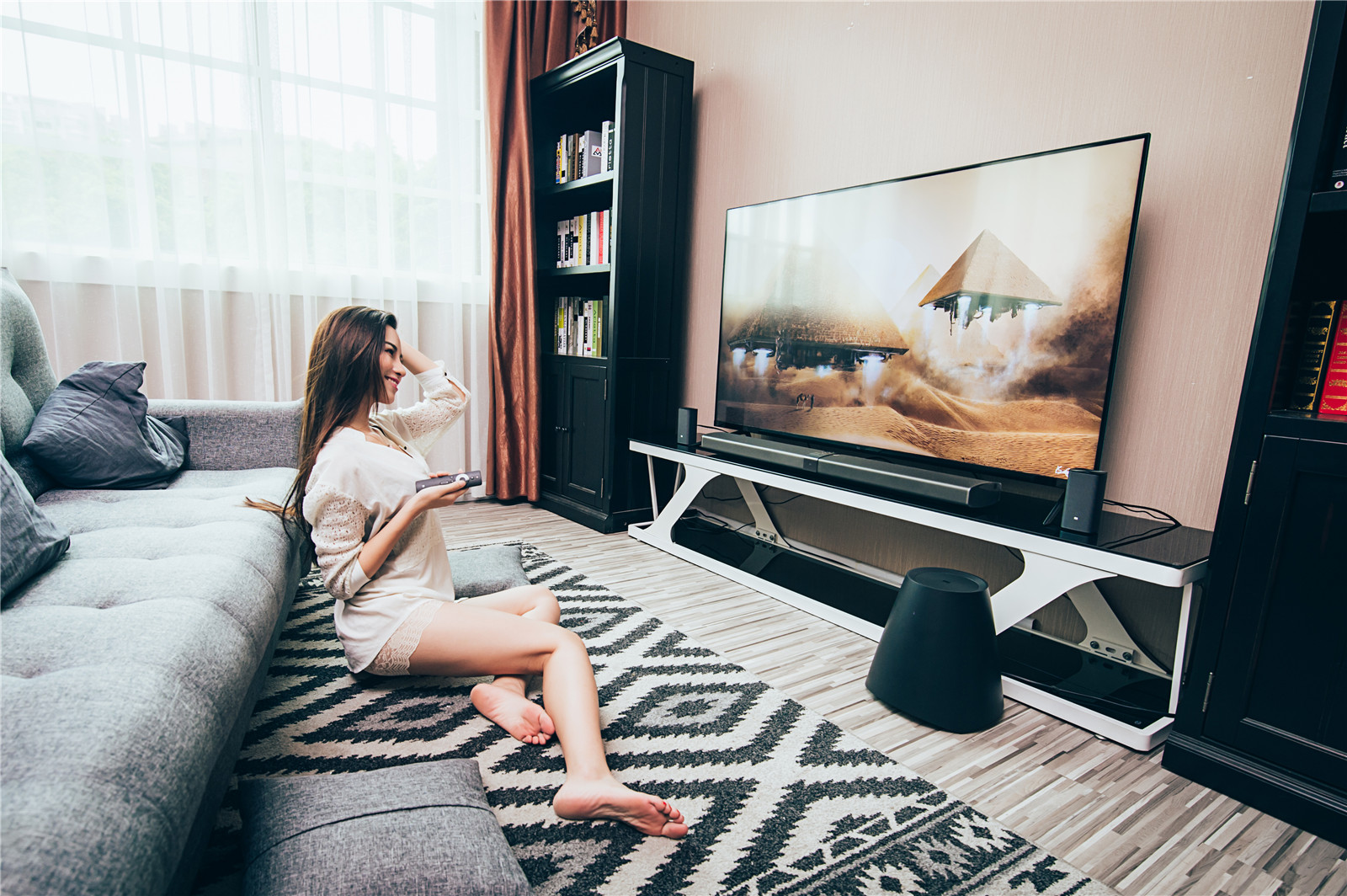 小米电视465寸全面屏旗舰版,小米电视4a