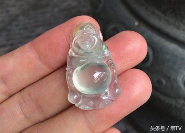 都说赌石的水头最难懂，翠TV教你如何看翡翠的水头