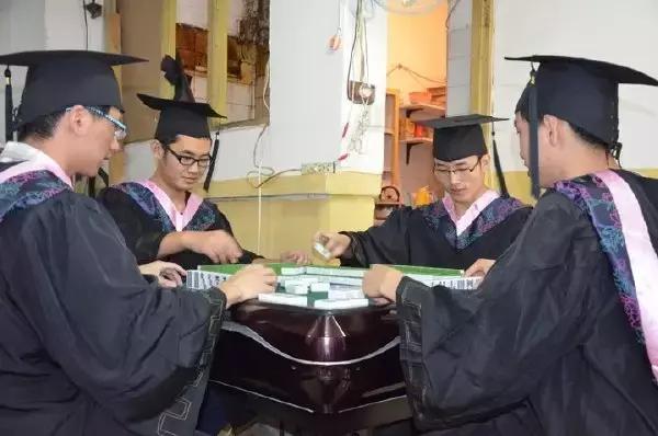 下雨成都周边好玩的地方,成都市下雨哪里室内好耍的