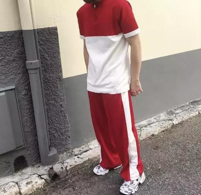 女生最不喜欢男生穿的裤子,女生更喜欢男生怎么穿