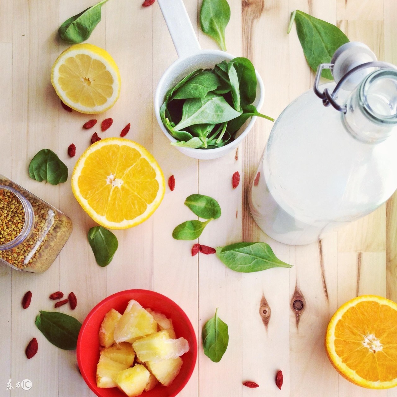 柠檬水的正确泡法禁忌,柠檬水的正确泡法及作用