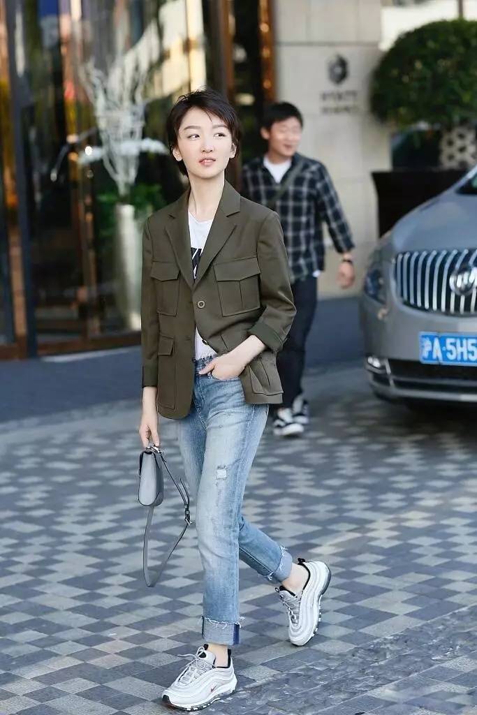 nike一鞋多搭不重样,nike一次出来两双好穿的篮球鞋