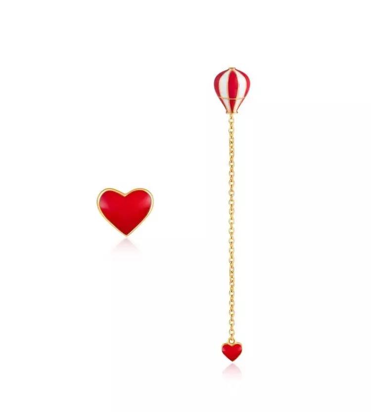 那些各种各样的耳钉,戴在小耳朵上的耳钉推荐