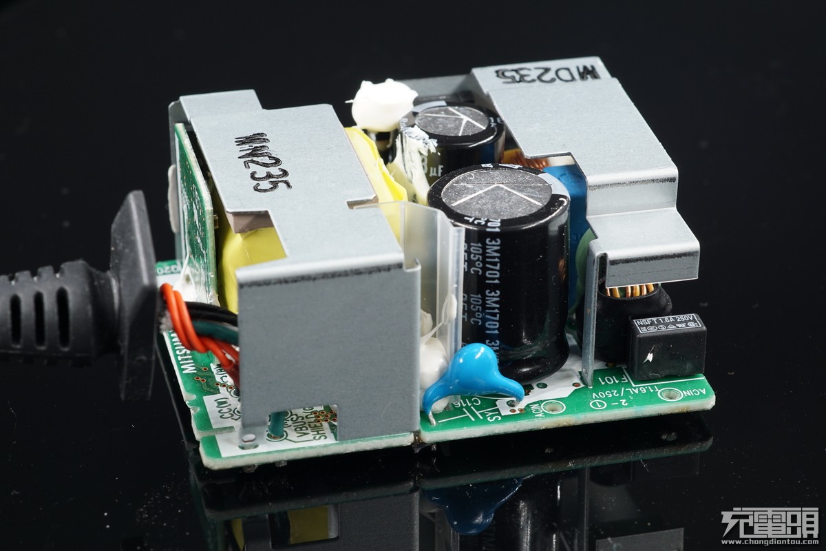 任天堂switch游戏机要不要卡带,任天堂switch游戏机oled多久充满