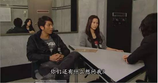 鎬庝箞鍒ゆ柇鐜荤拑鍚庨潰鐨勪汉鐪嬩笉瑙佷綘,鍦ㄧ幓鐠冨悗闈㈢殑浜虹湅涓嶈