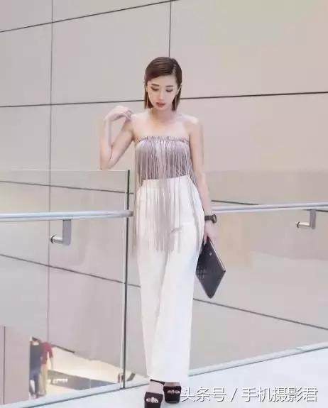 如何摆pose拍照才好看,拍照怎么摆pose最经典