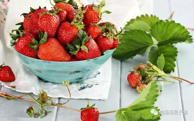 您好，您有一封来自荣成的邀请函，请注意查收！