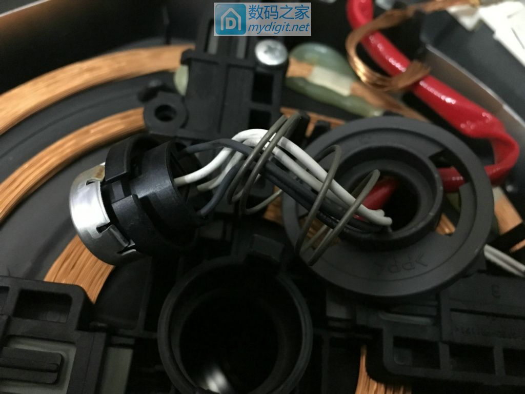 日本电饭煲拆解上盖,日本本土三菱电饭煲上盖拆解视频