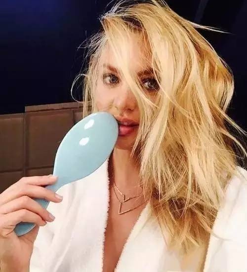 明星最爱的12款人气梳子大比拼,明星用的同款梳子