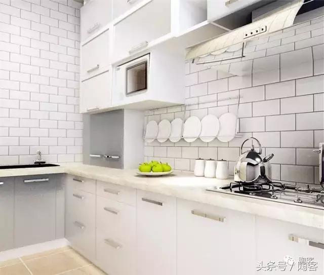 涔颁粈涔堥鑹茬殑鐡风爾濂界湅,閫変粈涔堥鑹茬殑鐡风爾姘镐笉杩囨椂