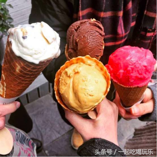 「上海」我们斗胆给上海10大网红马路排了个名!第一名竟不是武