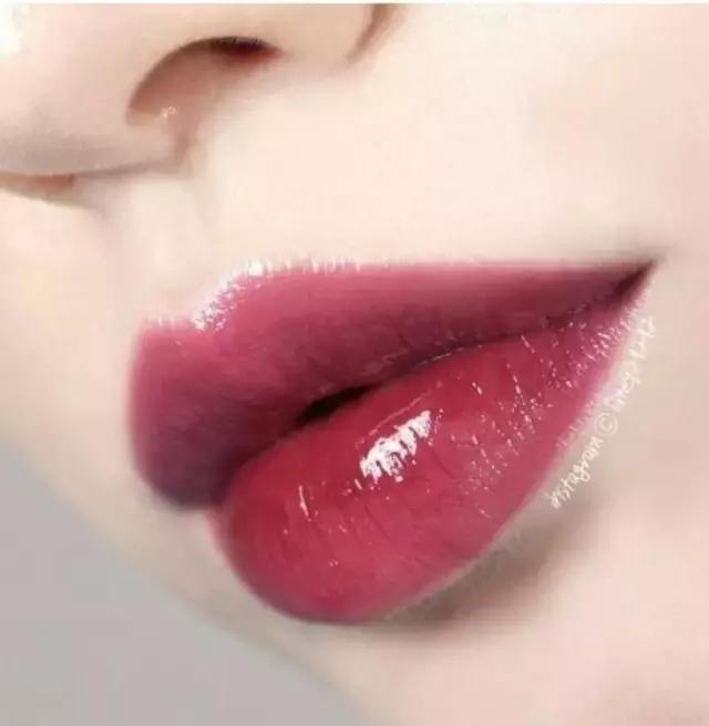 黑黄皮怎么选口红?哪种最显白?哪些雷区不要踩?