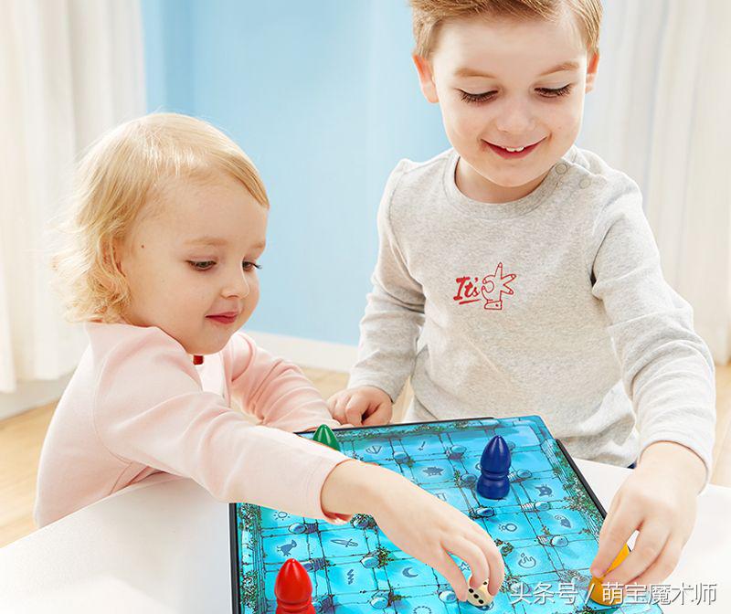 omg密室逃脱桌游,桌游omg