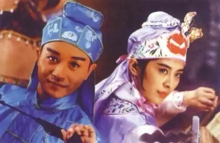 黑精光影｜《东成西就》——浩荡岁月里留下的“含笑半步癫”