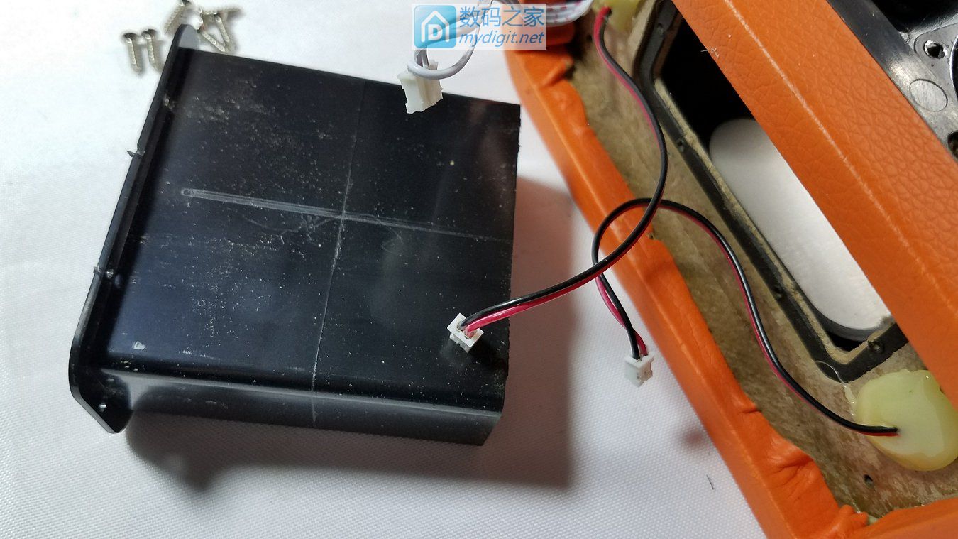 皮革+木质=好音质？简评朗技iBOXH90创意无线蓝牙音箱性价比