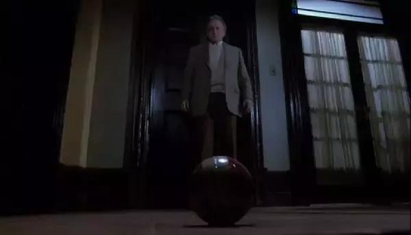 恐怖电影推荐前十名鬼片清单,必看的十部顶级恐怖片目录