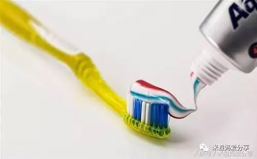 教你选择一款好的儿童牙膏,儿童牙膏选哪一款比较好一点