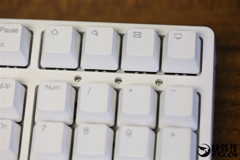 ikbc高达87键无线键盘测评,ikbc108键盘怎么样