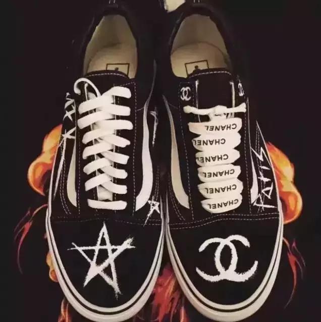 vanslagerfeld联名,karllagerfeld