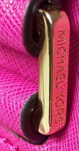 mk包包如何辨别真假,怎么辨别mk包的真假