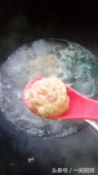 自己做的肉丸子好吃放心,怎样做肉丸子q弹松软入口即化