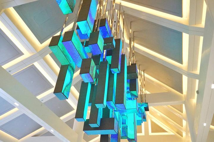 带着宝贝去旅行，遇见三亚遇见海