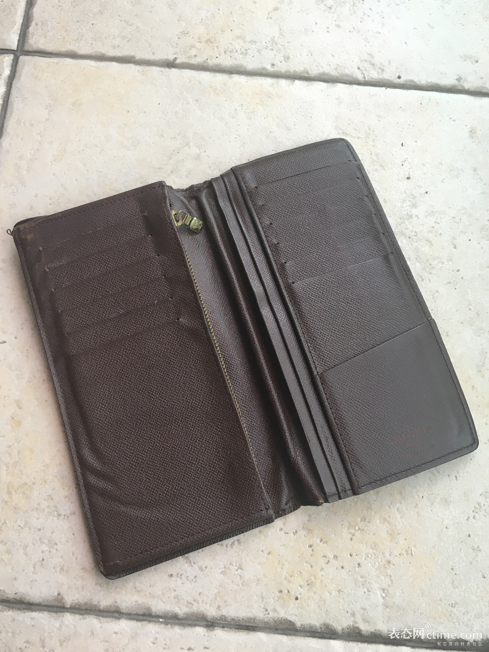 路易威登男士手包哪款好看,louisvuitton路易·威登男士钱包