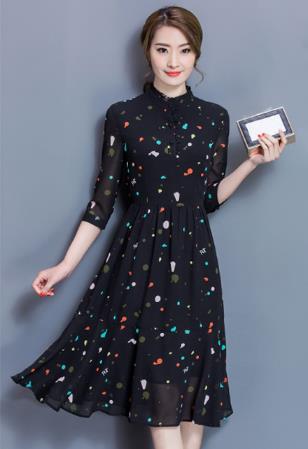 宽松连衣裙中长款女装减龄,每日搭配之道雪纺中长款连衣裙