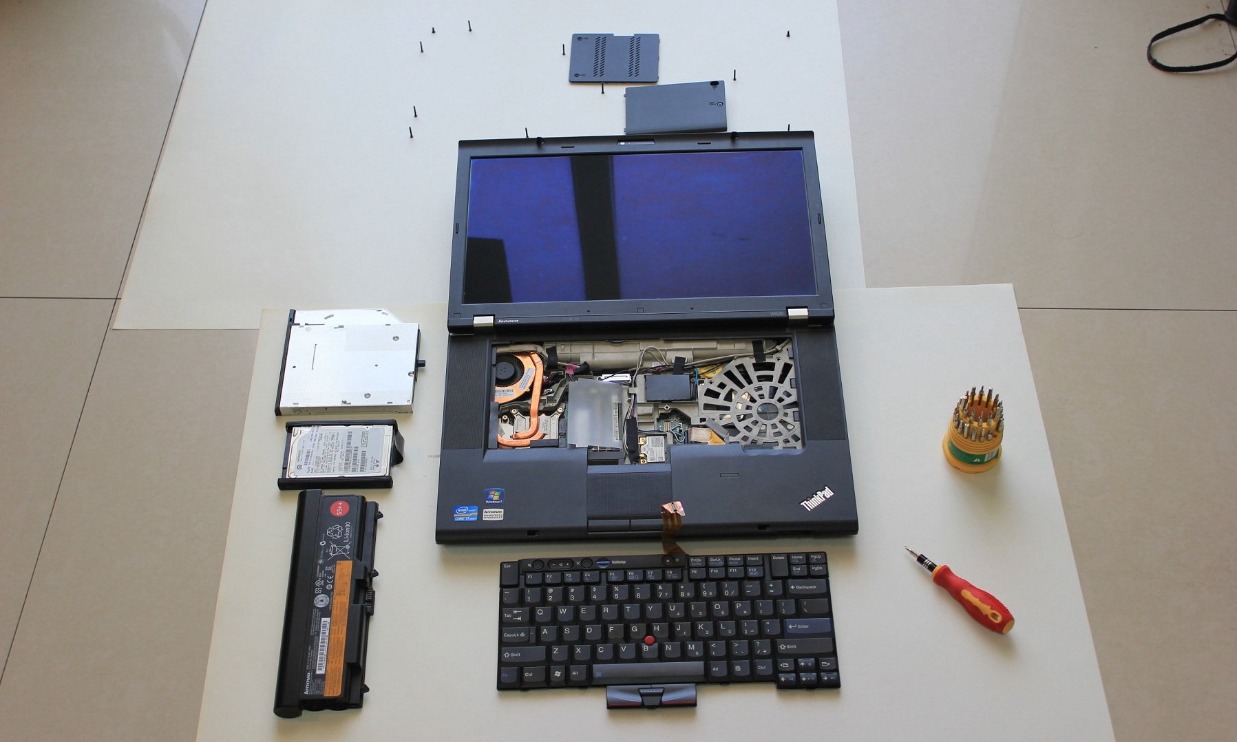 数码产品进水,数码产品水雾如何消除