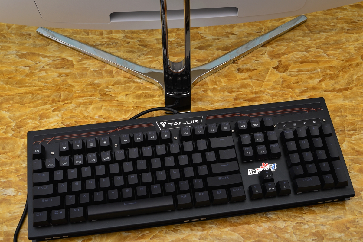 数码产品进水,数码产品水雾如何消除