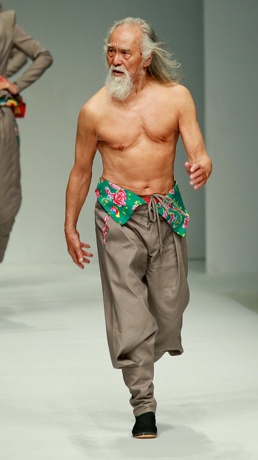 三十而立四十而不惑五十知天命,人30而立四十不惑五十岁知天命