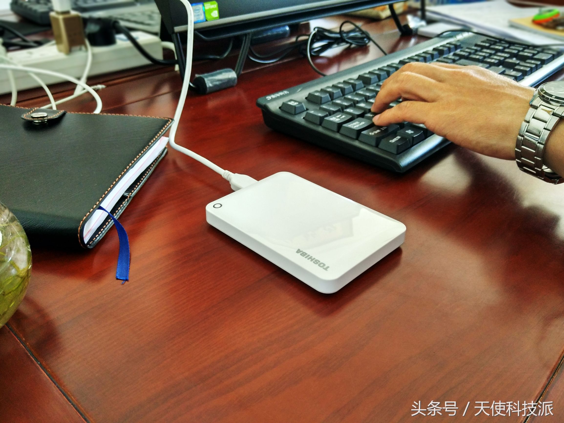 东芝移动硬盘哪个系列最好用测评,东芝西部移动硬盘推荐使用